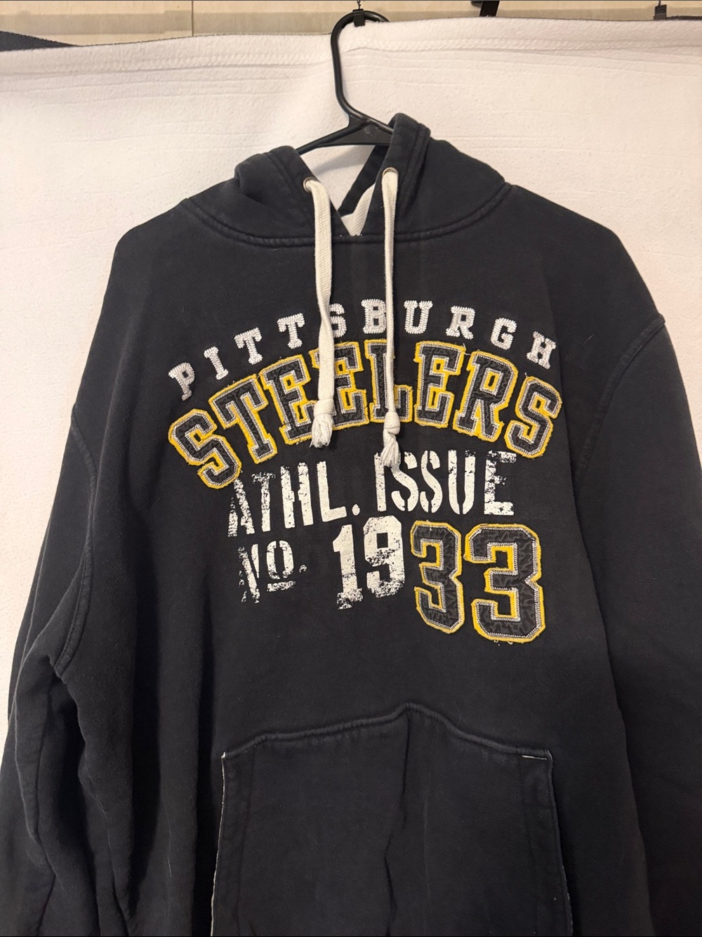 Pittsburgh Steelers Black Logo Pullover Hoodie